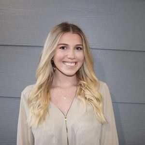 Meet your Posher, Marisa